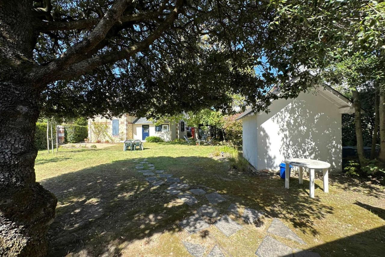 Rare Pearl With Garden Near The Sea